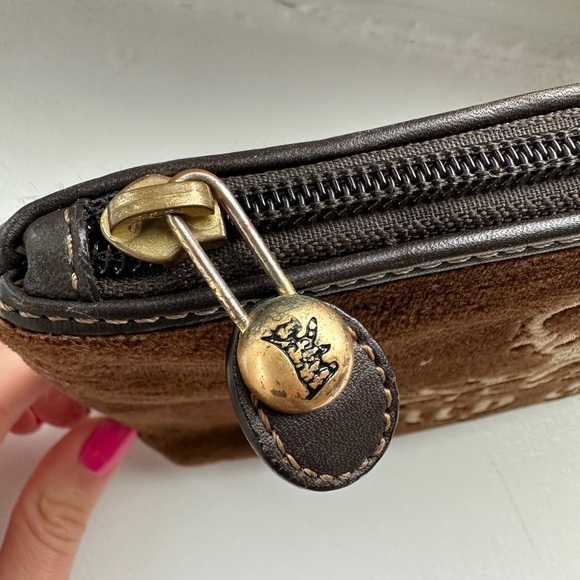 Vintage Juicy Couture Makeup Pouch - Picture 3 of 4